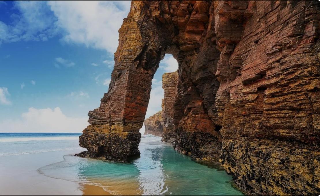 Moderno Piso Con La Mejor Terraza De Ribadeo Y Vistas Maravillosas Dış mekan fotoğraf